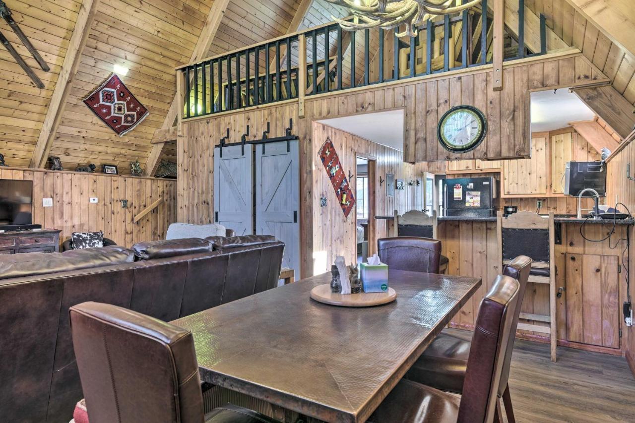 Ski-Inandski-Out Red River Cabin With Mtn Views! Bagian luar foto