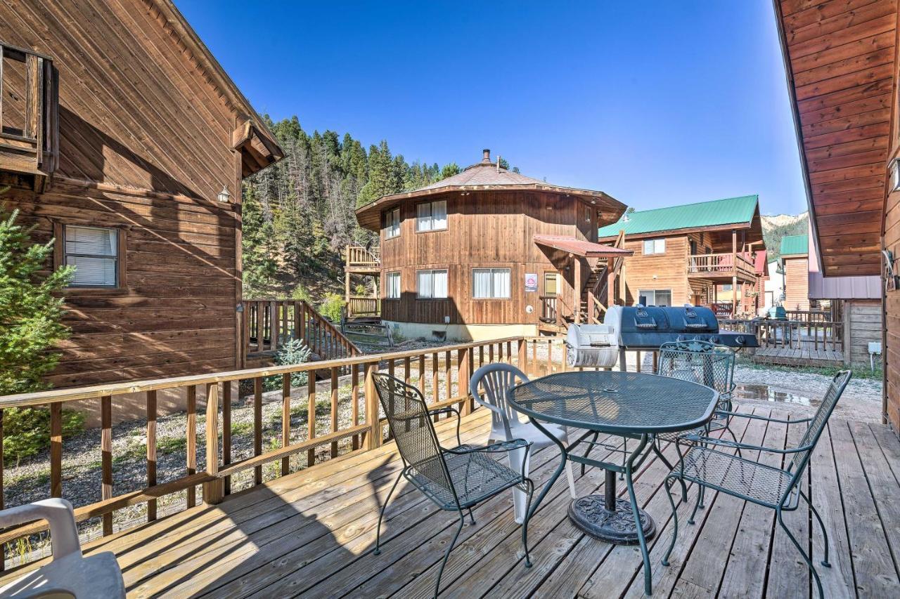 Ski-Inandski-Out Red River Cabin With Mtn Views! Bagian luar foto