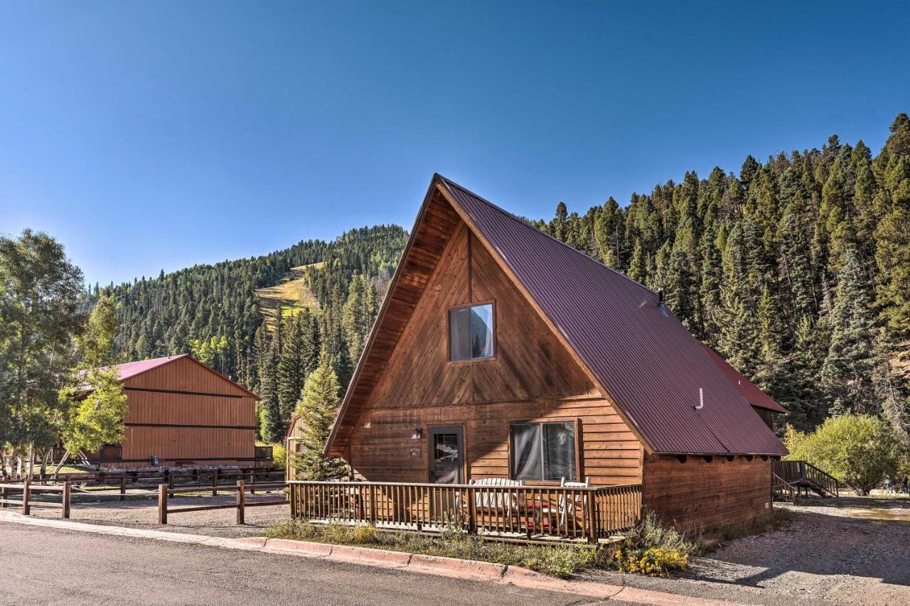 Ski-Inandski-Out Red River Cabin With Mtn Views! Bagian luar foto